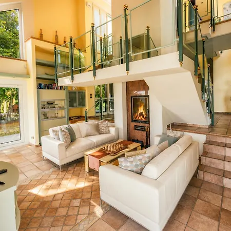 Villa Chiara Luna By Reisen *